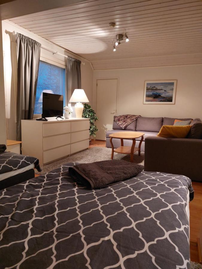 شقة Koskentien Kotimajoitus & Luxury Glamping Jämsä المظهر الخارجي الصورة